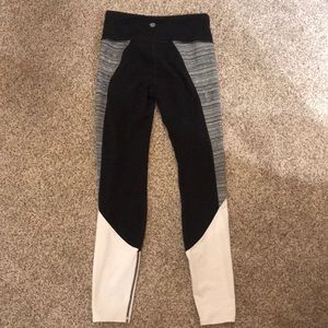 Athleta leggings